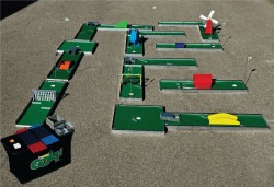 9 Hole Mini Golf